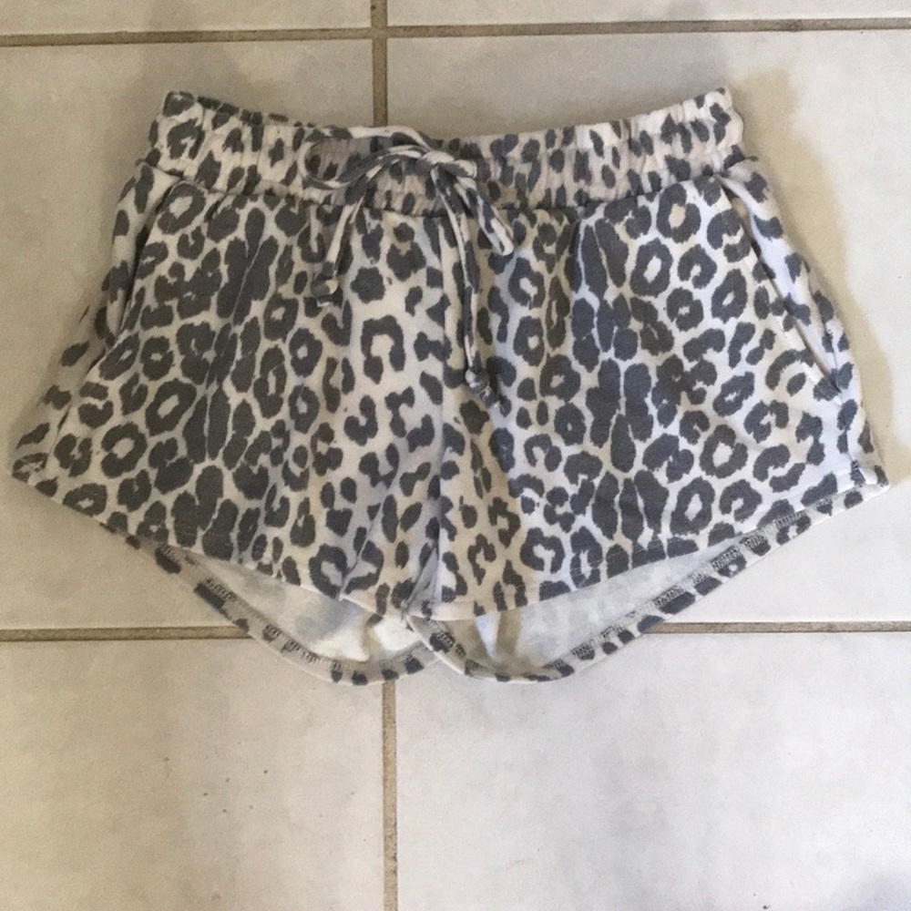 Chaser brand leopard print shorts x small